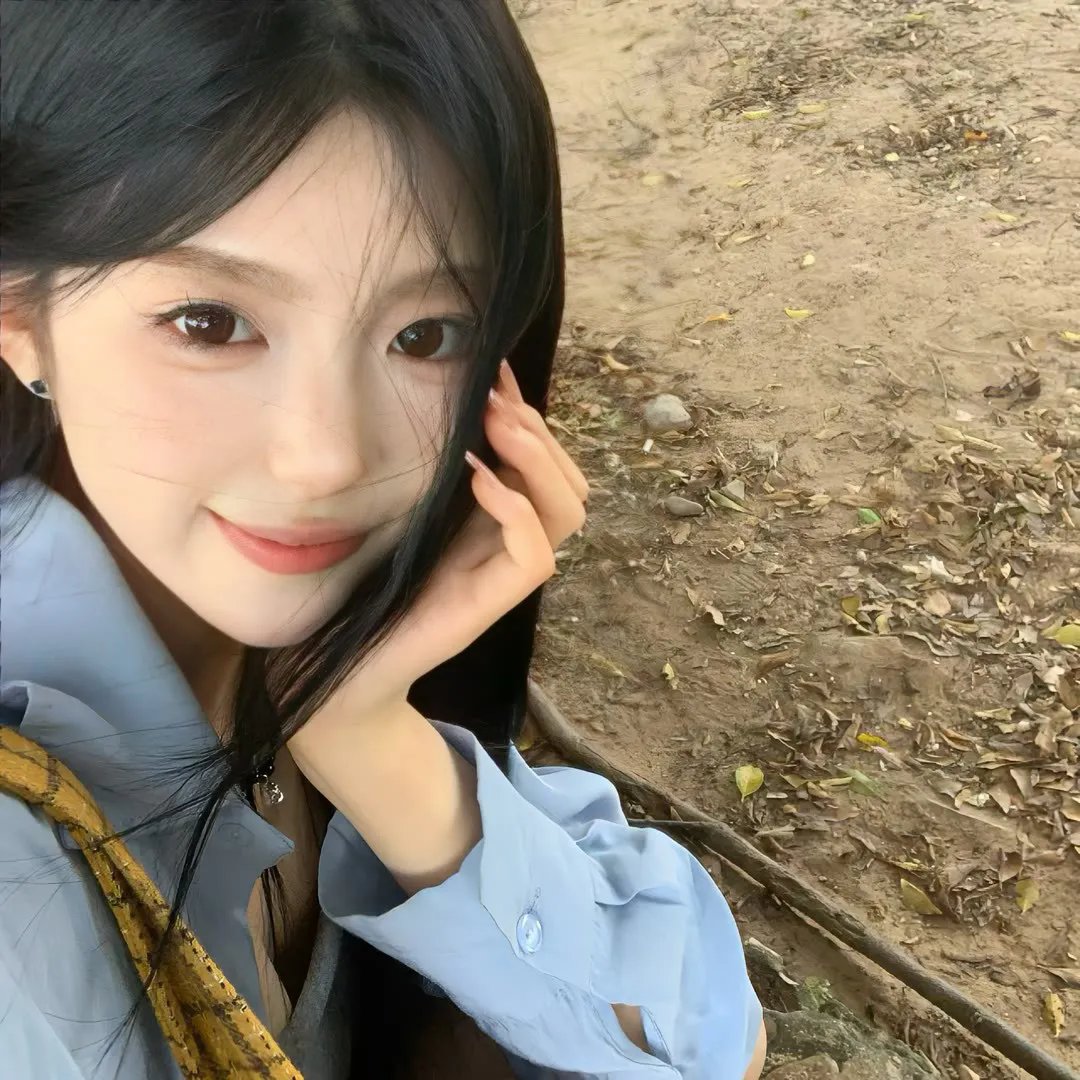 女玩家喜迎春